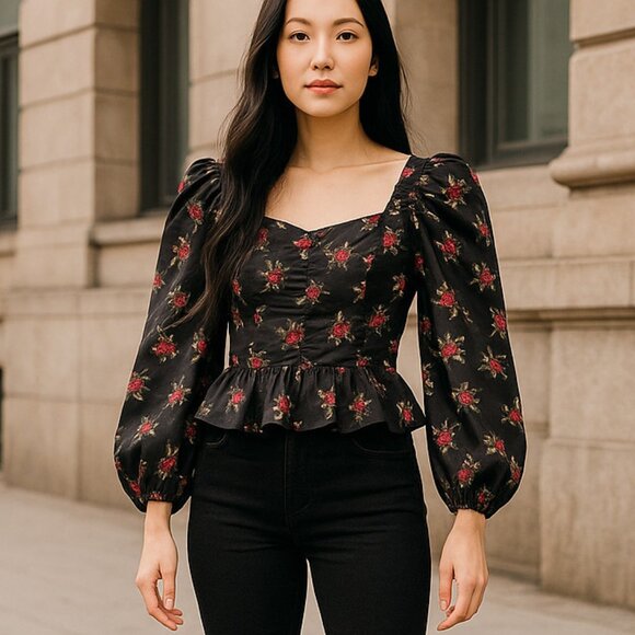 Forever 21 Black & Red Floral Cropped Blouse Small NWT Romantic Bloomcore Gothic - Picture 1 of 3